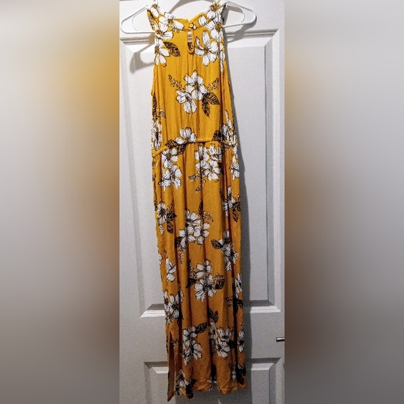 bixby Dresses & Skirts - Bixby Nomad Women's Mustard Yellow Floral Maxi Dress